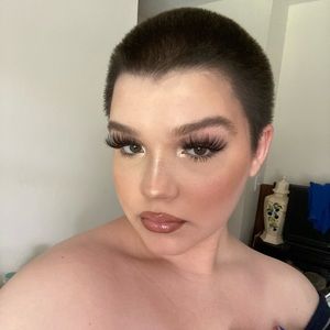 Meet your Posher, Savannah